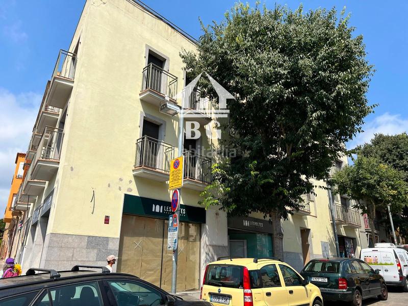 Foto 8e9f9291-681d-49ce-b176-d044978e8f93. Local comercial en venta local comercial en centro !! en Palafrugell