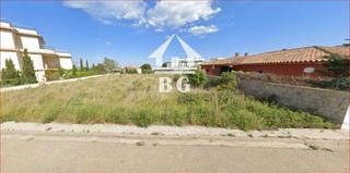 Terreno residencial  Vilajüiga. En venta parcela urbana edificable en llança !!