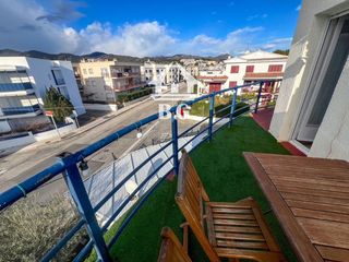 Casa a schiera  Mestral. En venta chalet apareado cerca playa llança !!