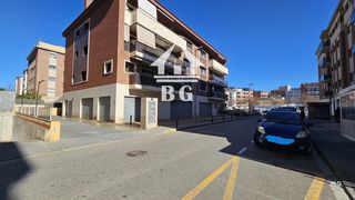 Rent Car parking  Joan fuster i ortells. En alquiler parking para motos, zona el rieral.