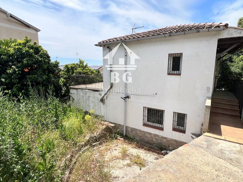 Foto 21e60453-4289-4fbf-9a60-bd3f090aa893. Casa amb aparcament a Aiguaviva Parc Vidreres
