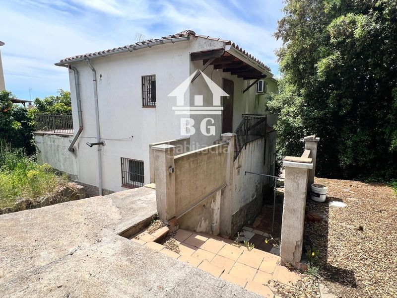 Foto 4fabb57d-0c3d-40c3-92cb-44861c10ccb9. Casa amb aparcament a Aiguaviva Parc Vidreres