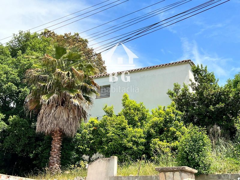 Foto 5ee89c18-d4ce-4725-b018-3c7370fe4331. Casa amb aparcament a Aiguaviva Parc Vidreres