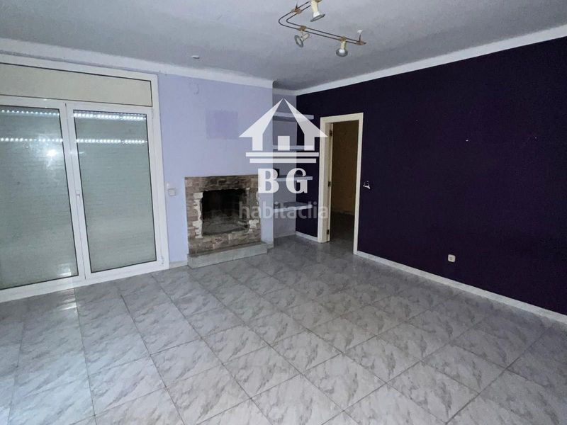 Foto 9ffb5e42-1739-495e-b835-f27630de40e3. Casa amb aparcament a Aiguaviva Parc Vidreres
