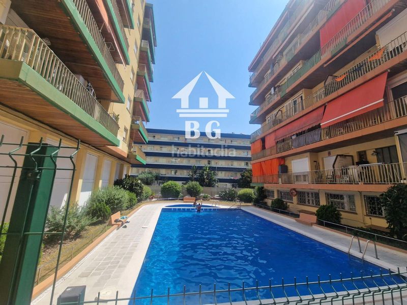 Foto 57b41ed6-07a4-49b9-83d0-f7f384fc1be6. Àtic amb calefacció piscina a Fenals Lloret de Mar