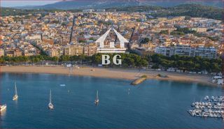 Appartamento  De la creu. En venta piso  3 dormitorios con chimenea en sant feliu de guixo