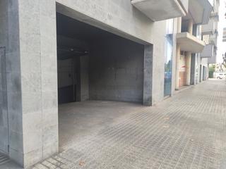 Aparcament cotxe a Centrevila. Garaje ronda iberica