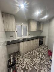 Etagenwohnung in Llefià. Maravilloso piso completamente reformado para estrenar con balcó