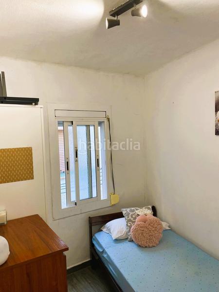 Foto 255237b2-d6e5-47e6-abbb-0029fa73c80f. Piso bonito piso con 2 balcones en Llefià Badalona