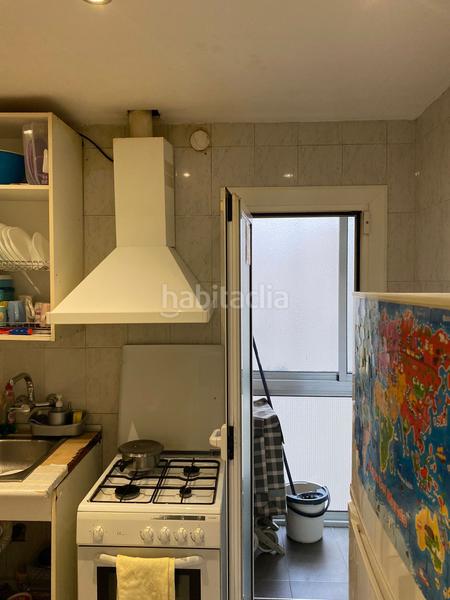 Foto e42de593-6ede-4ce5-8820-00d17ff8433b. Piso bonito piso con 2 balcones en Llefià Badalona