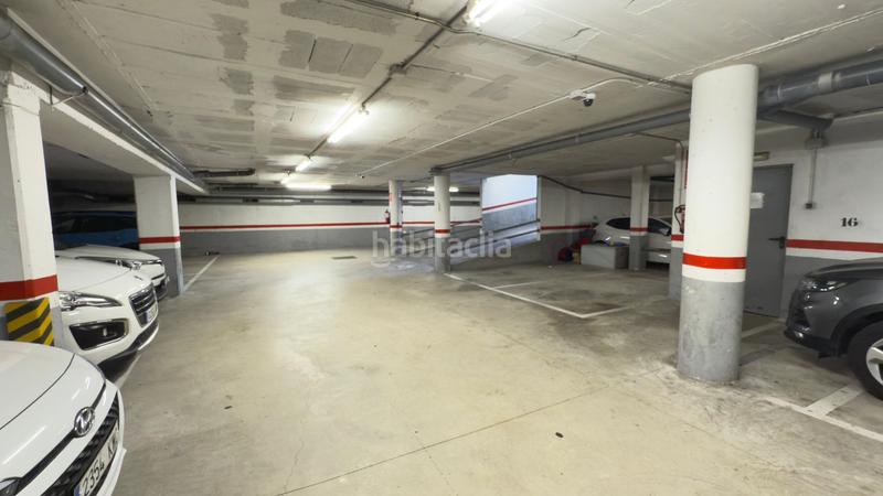Foto c1fe8d15-38a4-4ac8-bb75-783d5fac6856. Parking voiture dans Bufalà Badalona