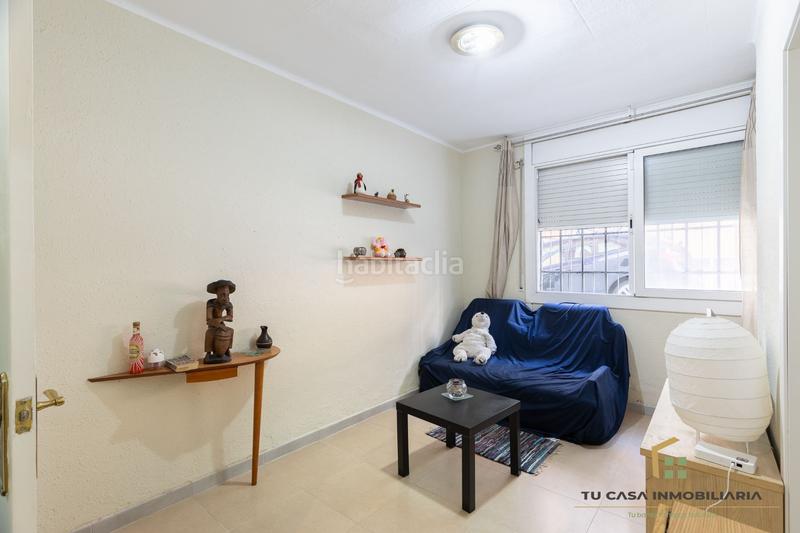 Foto 1d9a44e2-d334-47b0-9fe1-e6469d1ac284. Appartement dans El Raval Santa Coloma de Gramenet