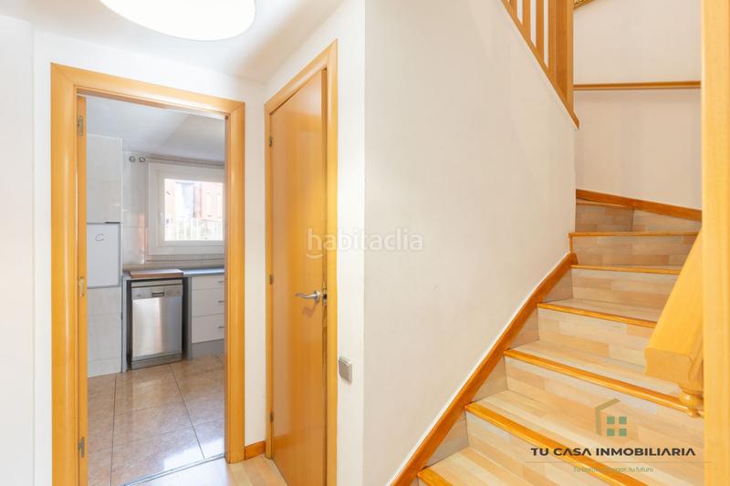 Foto c715d8c0-5209-450e-b032-0fff1e3c42fa. Duplex in Morera Badalona