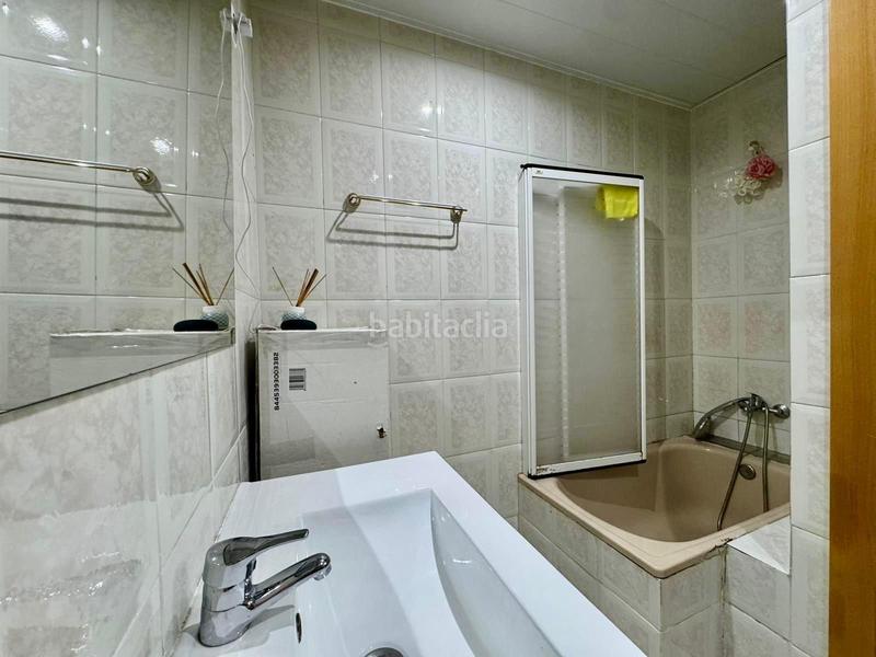 Foto 4b9624fd-8f90-4b31-bb3a-184f9451da0d. Etagenwohnung mit heizung in Bufalà Badalona