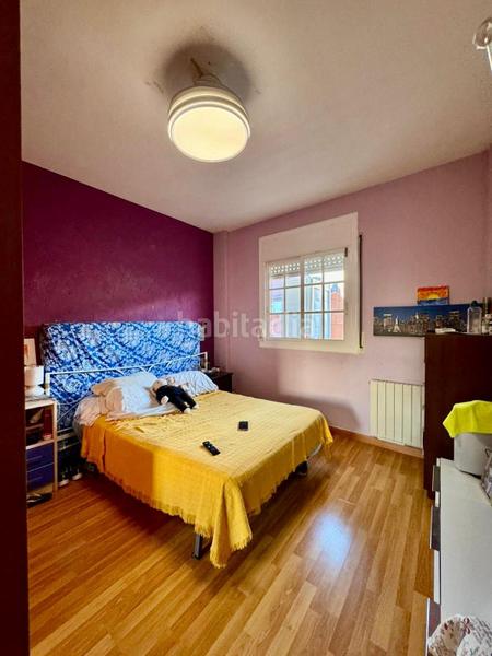 Foto da6f16b7-91de-4582-a155-1f10b5b9296e. Pis amb calefacció a Bufalà Badalona