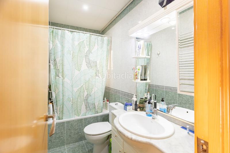 Foto 1f43ae82-d87b-4758-a604-bef2427651b3. Dachwohnung in Llefià Badalona