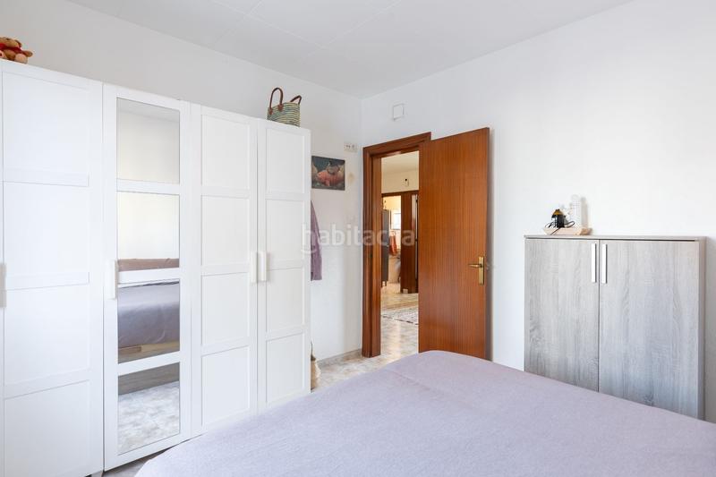 Foto a485101f-8fd6-4c64-9b27-c142facb0d7f. Àtic amb calefacció a Llefià Badalona