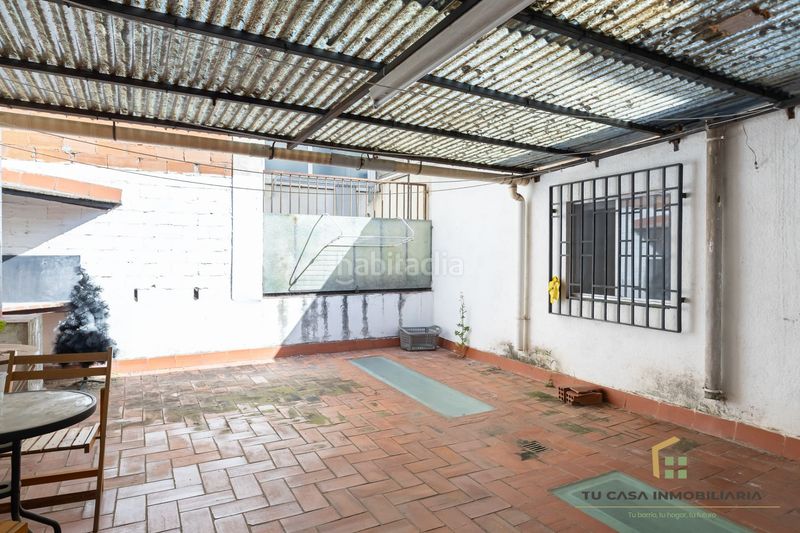 Foto 71fe6acf-e9a0-4cc0-8c3f-6573d07e77b5. Casa amb calefacció a Bufalà Badalona