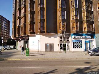 Local Comercial en AVDA. DE LA PAZ