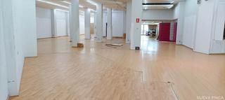 Location Local commercial  Santiago apostol. En el epicentro de gamonal