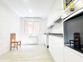 Flat  Calle de clara campoamor