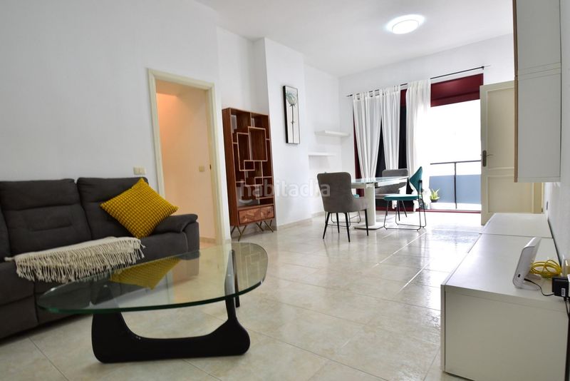 Foto 2bb9c1c9-8c8e-45aa-9345-97118abfdab7. Rent flat with parking in Centro Güímar