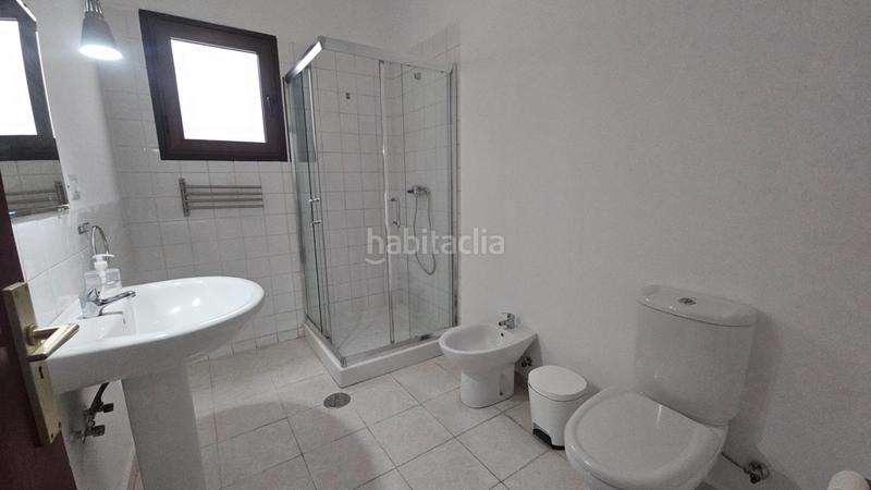 Foto bae51c5c-608e-4f7f-a905-4f162a32b7d6. Alquiler piso amplio piso céntrico estudiantes en San Cristóbal de La Laguna