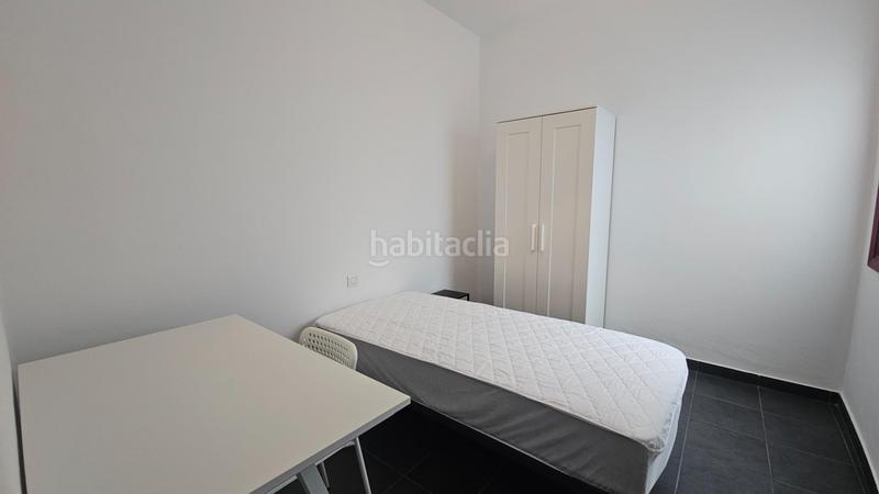 Foto fae4fa0f-da0a-4862-96ab-16cbe5554d6c. Alquiler piso amplio piso céntrico estudiantes en San Cristóbal de La Laguna