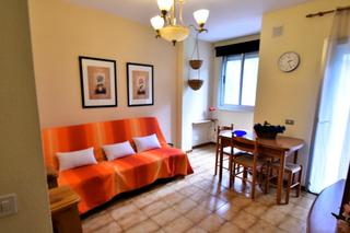 Miete Etagenwohnung in La Laguna. Piso en zona cuadrilátero