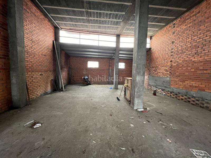 Foto 7969e212-5825-4e70-a998-93e3bd8fba06. Geschäftsraum in estrada de mourillos 16 in Celanova