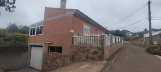 Chalet  Camino la lechuza"