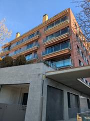 Appartement  Carrer nadal. Pis de 3 habitacions amb terrassa de 50m2