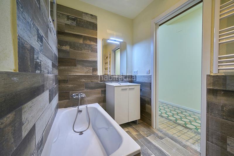 Foto 3cea55c0-df52-4609-bfd6-25feb94a7ec6. Alquiler planta baja planta baixa amb 35m2 de jardí en Vic