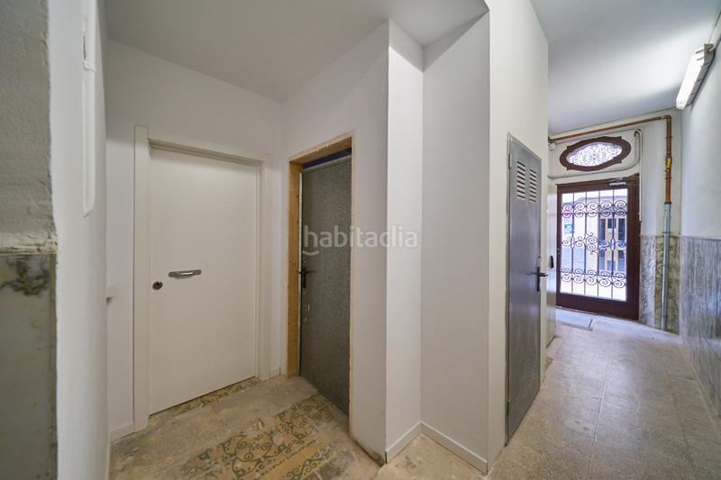 Foto 7081c6ec-3822-40b2-90fd-08439f4bbff2. Rent ground floor with fireplace heating in Centre Vic