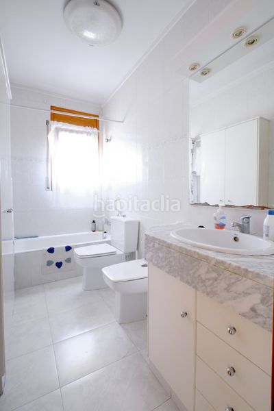 Foto 5c31d8cb-730b-44d4-9d95-9634da4cb73d. Xalet a Gurb