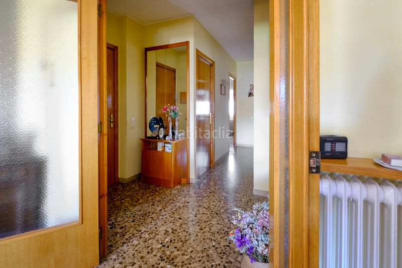 Foto 8ef95d5d-4155-47cf-88c2-6856c7a26c6f. Xalet a Gurb