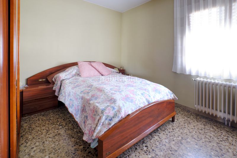 Foto c5df07aa-0dd3-462e-8475-71de529e057d. Xalet a Gurb