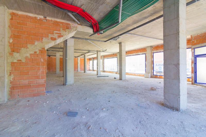 Foto 93cde7da-3f3b-4ed9-93cf-0e136dddf11e. Location local commercial dans Callosa de Segura