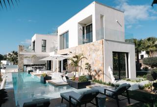 Chalet en Lomas de Cabo Roig - Los Dolses. Impresionante villa en venta en el prestigioso entorno de las co