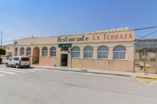 Location Local commercial à Calle parroquia 9. Restaurante listo para ejercer actividad en la matanza orihuela.