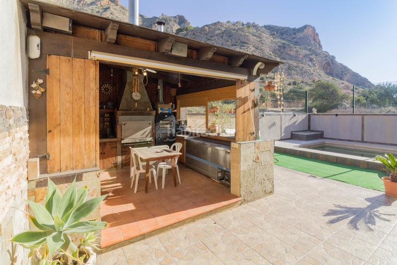Foto 4a05f3b5-85d2-4191-bbbf-4669f8a8cd31. Chalet impresionante chalet independiente con vistas a la sierra . en Redován