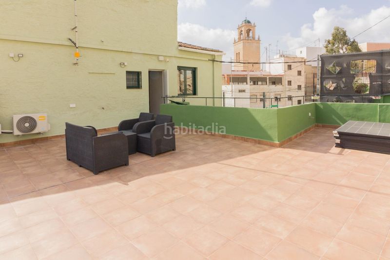 Foto c5ba4765-ee51-48c8-aa98-0a21f1250804. Casa amb aparcament a Orihuela ciudad Orihuela