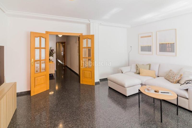 Foto 651e77b3-cd32-4418-b30b-333ffae051c3. Piso amplio piso 4 dormitorios . en Callosa de Segura