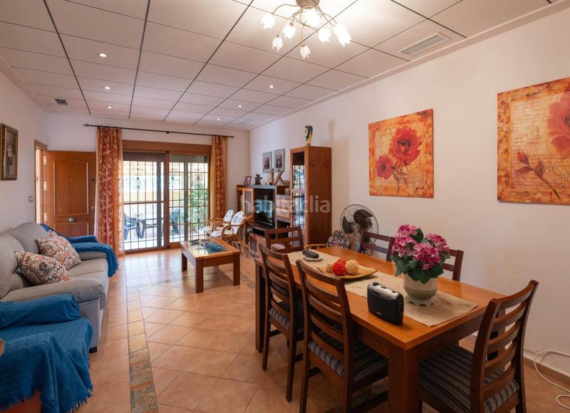 Foto 165c6d47-79f6-4272-96a8-58c7f133d078. Chalet  independiente en Punta Prima costa en Orihuela