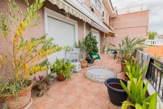 Casa en Cox. Dúplex con garaje incluido en cox zona piscina