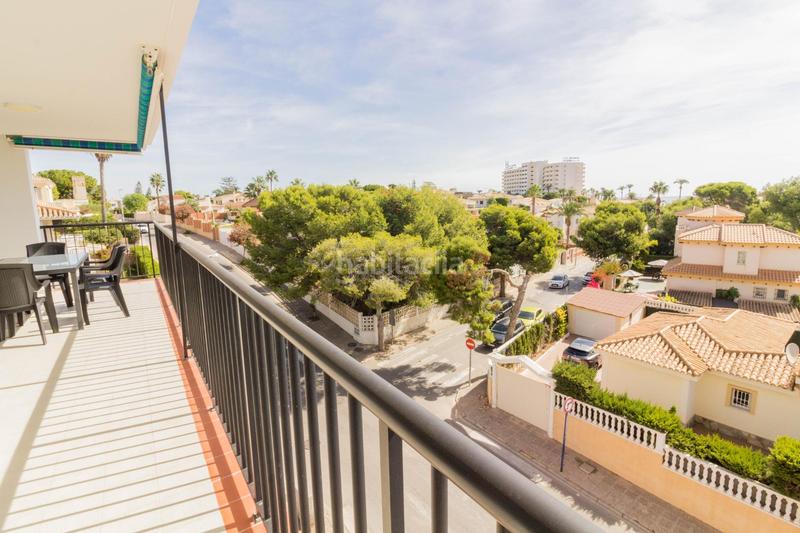 Foto ab7cd99d-5be2-4933-be35-30f0478a23ee. Apartament amb piscina a La Zenia Orihuela