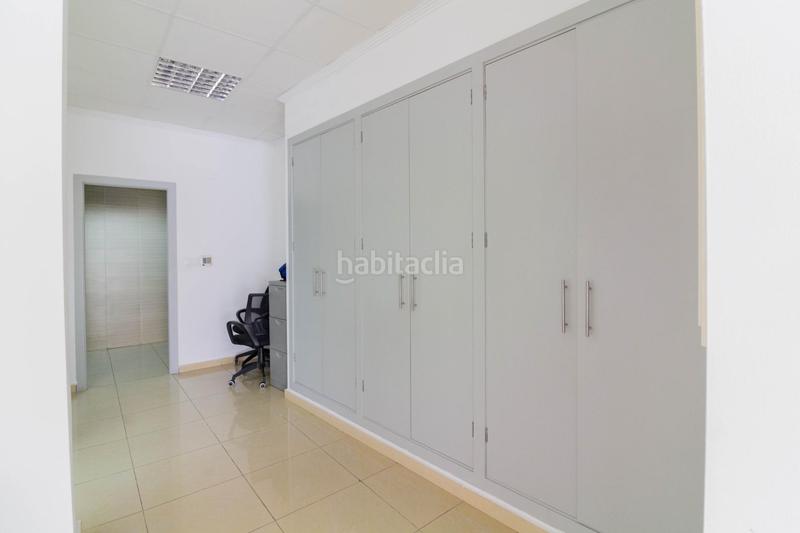 Foto 92add941-7ed5-420d-a0ea-7ae724579dab. Local comercial a Redován
