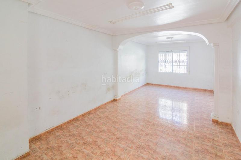 Foto bedb7d57-7c22-4705-8b92-faf5dd7bcdd9. Casa a Callosa de Segura