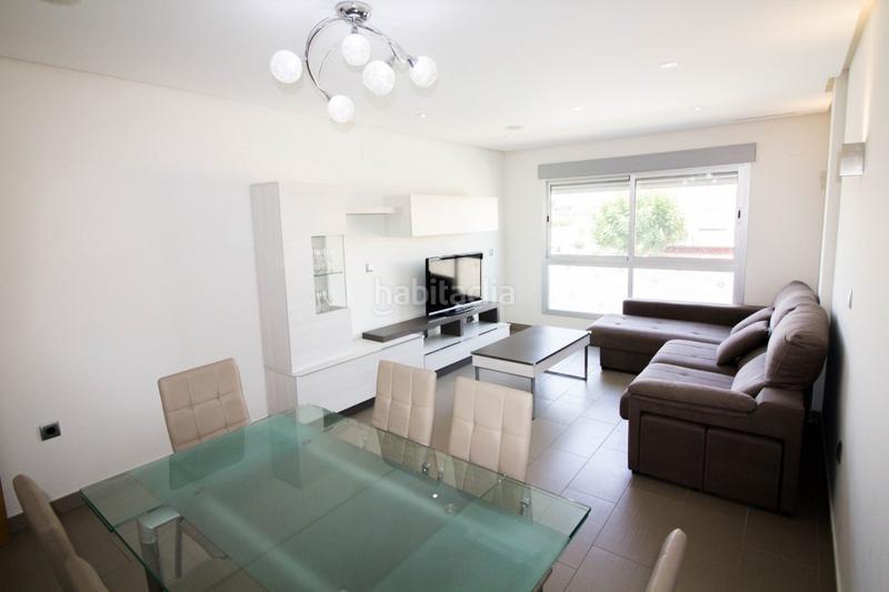 Foto 21d66dec-e8cd-4730-b60f-abe9524b4137. Alquiler piso  seminuevo en alquiler en Albatera