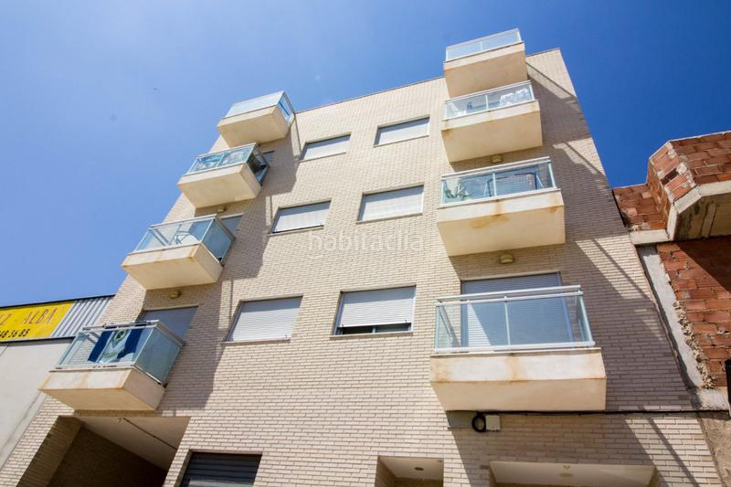 Foto 3c6ec782-0aa9-4336-b030-6285eb1342fc. Alquiler piso  seminuevo en alquiler en Albatera